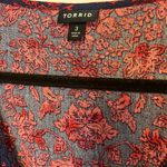 Torrid  Red & Navy Floral Lace Up Babydoll Crinkle Gauze Top Crochet detail Sz 3 Photo 5