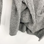 Aritzia Babaton Baylor Oversized V Photo 5