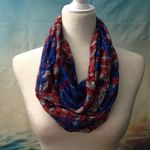 infinity Floral  Scarf Photo 0