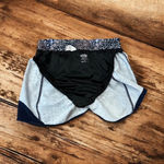 Maurice's  Medium Athletic Lined Pull On Short‎  Floral Mesh Paisley Navy Blue Photo 3