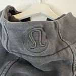 Lululemon  Size 6 Scuba Hoodie Light Cotton Fleece Classic Fit Embroidered Logo Photo 8