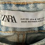 ZARA  light wash jeans Photo 3