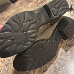 Born women’s booties gray size 8 1/2 Photo 5
