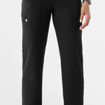 FIGS  Kade Cargo Scrub Pants size XXL/Petite Black Photo 0