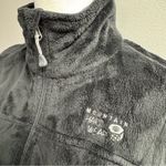 Mountain Hardwear  Womens Fleece Outdoor Fuzzy Full Zip Vest Black Small Photo 4