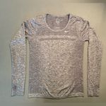Nike Dri-fit Long Sleeve Work out Tee shirt, thumb holes, size Small Photo 0