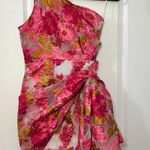 Showpo BRAILEY MINI DRESS - ONE SHOULDER WRAP FRONT IN PINK JACQUARD Photo 5