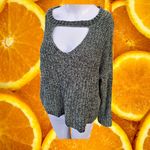 Charlotte Russe Women's Grey Relax Fit Choker Neck Pullover Knit Sweater Size M Photo 2