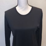 Black comfy outerwear long sleeve thermal top Photo 1