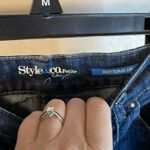 Style & Co Style‎ & Co Bottoms Up Petite Woman's Jeans Seam Down Leg Size 10P Photo 2