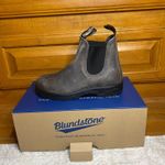 Blundstone Chelsea Boots 550 Clay Women’s Size 8.5 NEW WITH TAGS Gray Photo 1