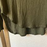 Tresics  Olive Green Tee medium Photo 6