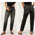Good American High Waist Mom Jean Size 2/26 Photo 1