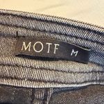 Motf Premium Skinny Cropped Dark Gray/Black Denim Jeans Size Medium (6) Side Zip Gray Photo 4