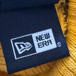 Like New Unisex New Era PittsburghSteelers PomPom NFL Beanie Black and Yellow Photo 5