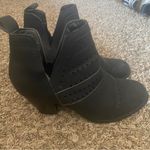 Blue Suede Shoes Women’s Black Ankle Booties Size 9.5 Short Heel Photo 1
