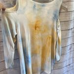 JM Collection  Cold Shoulder Top Photo 5