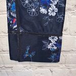 GapFit Navy Floral Capri Leggings Photo 2