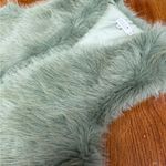 Molly Bracken Sage Green Faux Fur Vest, Size Medium, Soft Fuzzy Winter Vest EUC Photo 5