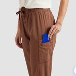 FREELY brown women's passage joggers medium moisture wicking cargo pockets relax Photo 12