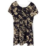 All that jazz Vintage Plum Cream Floral Print Short Sleeve Zip Tie Back Dress M Photo 11