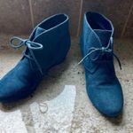 Nine West Faux Suede Lace Up Ankle Booties Wedge Navy Blue Women's 7 NWOT Photo 0