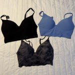 Victoria's Secret Wireless Push-Up  Bra Photo 0