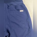 FIGS  Technical Collection Women’s Cargo Scrub Pants Photo 6