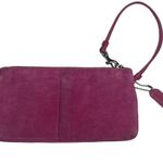 Coach Vintage 90’s: ❃ Suede Turnlock Wristlet Bag ❃ Magenta + Silver Hardware ❃ Photo 11