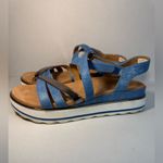 Vionic  Women’s Kellyn Sandals size 8 Photo 3