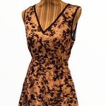 Vera Wang Simply Sleeveless Dress Sm size 6 Photo 1