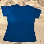 Vera Bradley  WOMENS SCRUB T SHIRT SMALL BLUE Photo 5