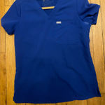 FIGS  women's blue Catarina - One-Pocket Scrub Top Photo 0