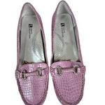 White Mountain  Lavender Pink Metallic Embossed Croc Driving Loafers Sz 9 NWOT Photo 0