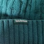 Lululemon cable knit pom beanie storm teal color S/M women's Photo 1