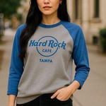 Hard Rock Cafe Unisex Sweatshirt Sz M Blue Gray Contrast Raglan Sleeve Tampa NEW Photo 0