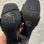 Yvo people Boutique NWT sz 7 Black High Heel Photo 4