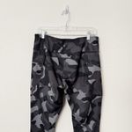 Athleta [] Gray Camo High Rise Contender Powerlift 7/8 Leggings Sz Large Tall LT Photo 5