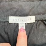 Socialite  Black High Waisted Tie Front Pocket Shorts. Size Large. Photo 7