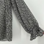 Grade & Gather  Womens Boho Ditzy Floral Top Black Metallic Ruffle Shoulder Sz M Photo 3