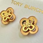 Tory Burch New Kira Clover Stud Earrings in Gold on TB Earring Card Photo 1