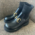 Urban Revivo Ankle Boots size 6 NWT Chain embellishment‎ Black Photo 0