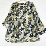 Tahari  Linen Button Up Top Size 2X Leaf Print Tropical Vacation Coastal Photo 0