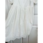 Adrianna Papell Dress Womens Size 8 White Eyelet Ruffled VNeck Boho Chic NEW Photo 3