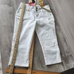 Hybrid And Company Women Size 5 Butt Lift V2 Super Comfy Stretch Denim Capri NEW White Photo 9