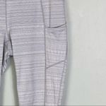Athleta “Chat To Town” high rise jacquard & mesh athleisure capris. Medium. EUC Photo 2
