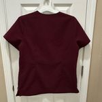 FIGS  Women's Casma Three Pocket Scrub Top in Burgundy Size Medium Photo 3