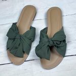 Loft  Women's Green Bow Style Sandals Sz 7 Photo 0