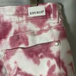 Judy Blue Women's Pink Burgundy And White Tie Dye Shorts Mid-Rise Sz 2XL NWOT Photo 2