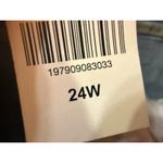 NWT‎ NY & Company Curvy High Photo 3